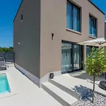 Atena * Poreč