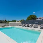 Atena Сasa de vacaciones *