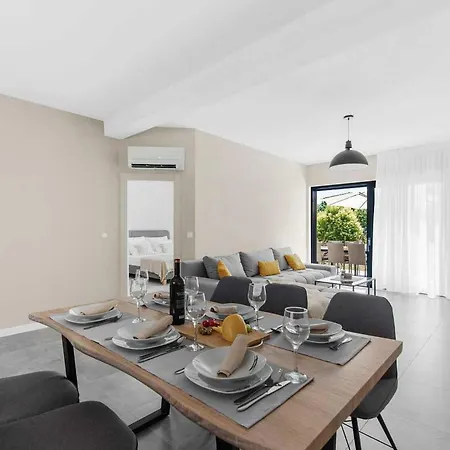 Atena Holiday home