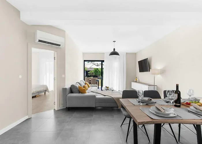 Atena Σπίτι διακοπών Πόρετς